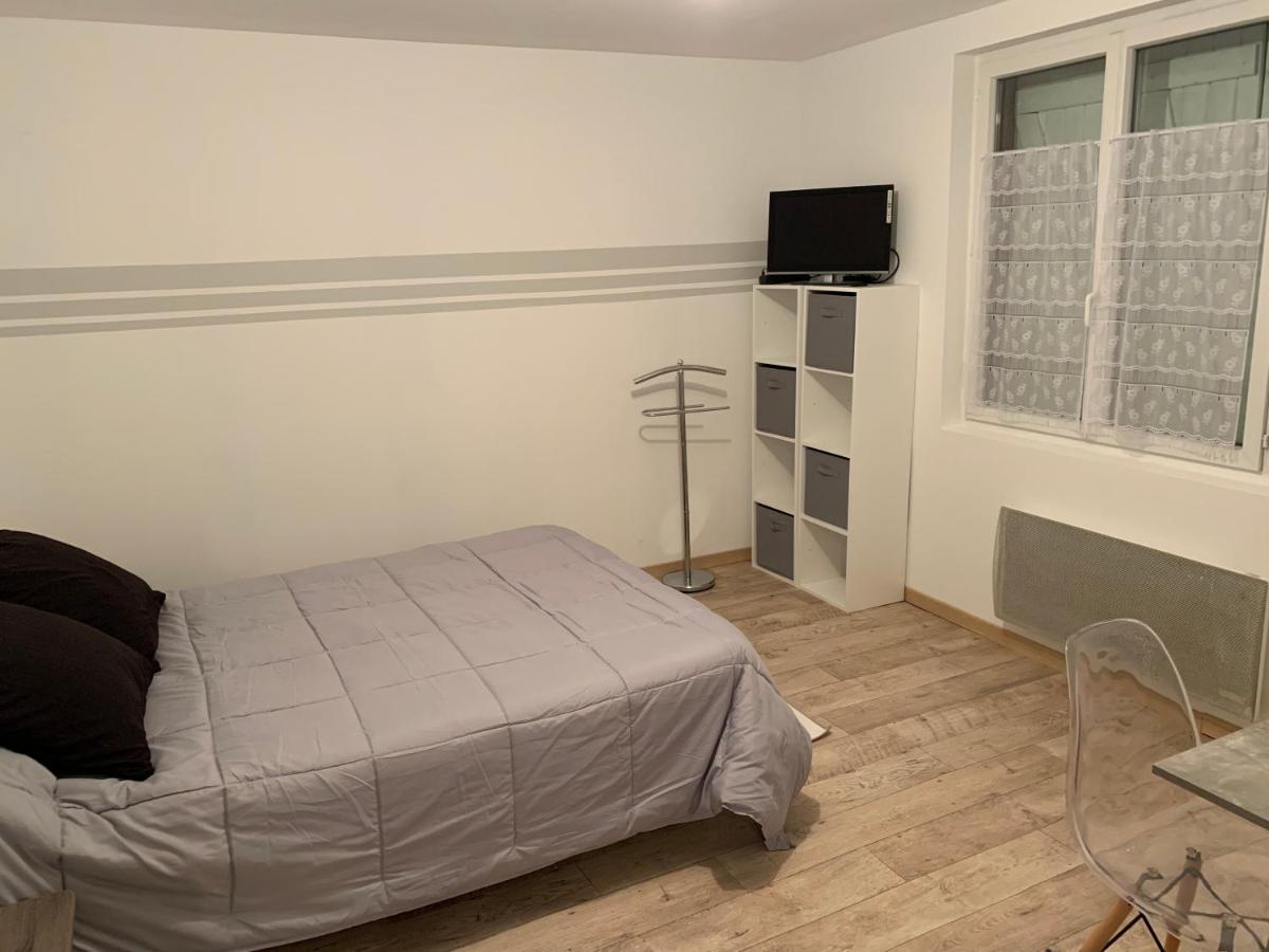 Studio Ideal Travail, Famille, Tout Y Est … Apartment Dompierre-sur-Besbre Exterior foto