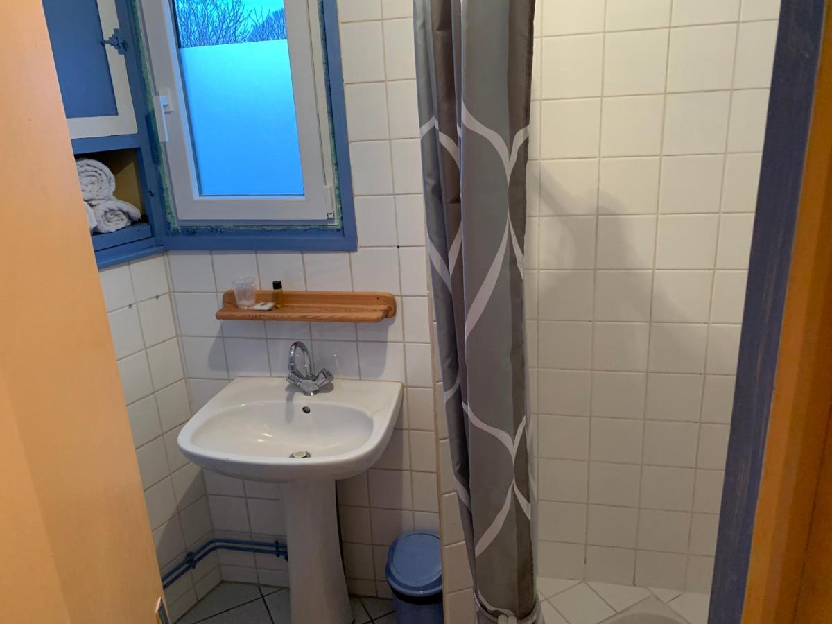 Studio Ideal Travail, Famille, Tout Y Est … Apartment Dompierre-sur-Besbre Exterior foto